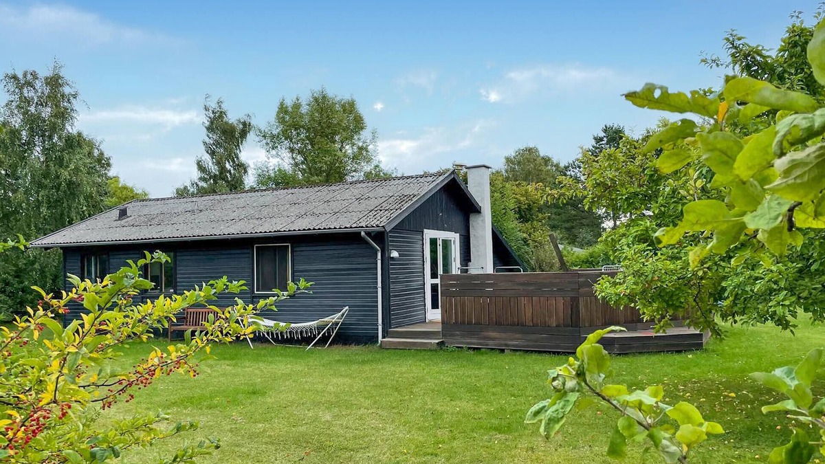 Maribo House | Stunning home in Askø with WiFi