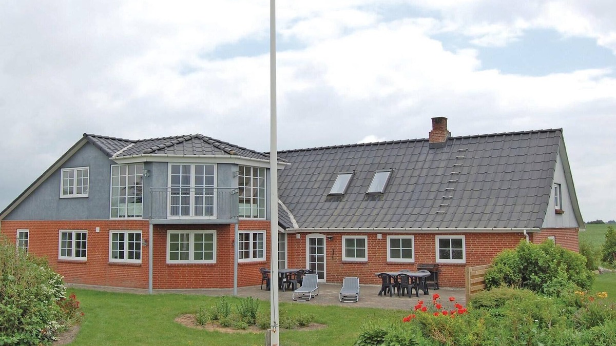 Bredebro House | Stunning home in Bredebro with WiFi