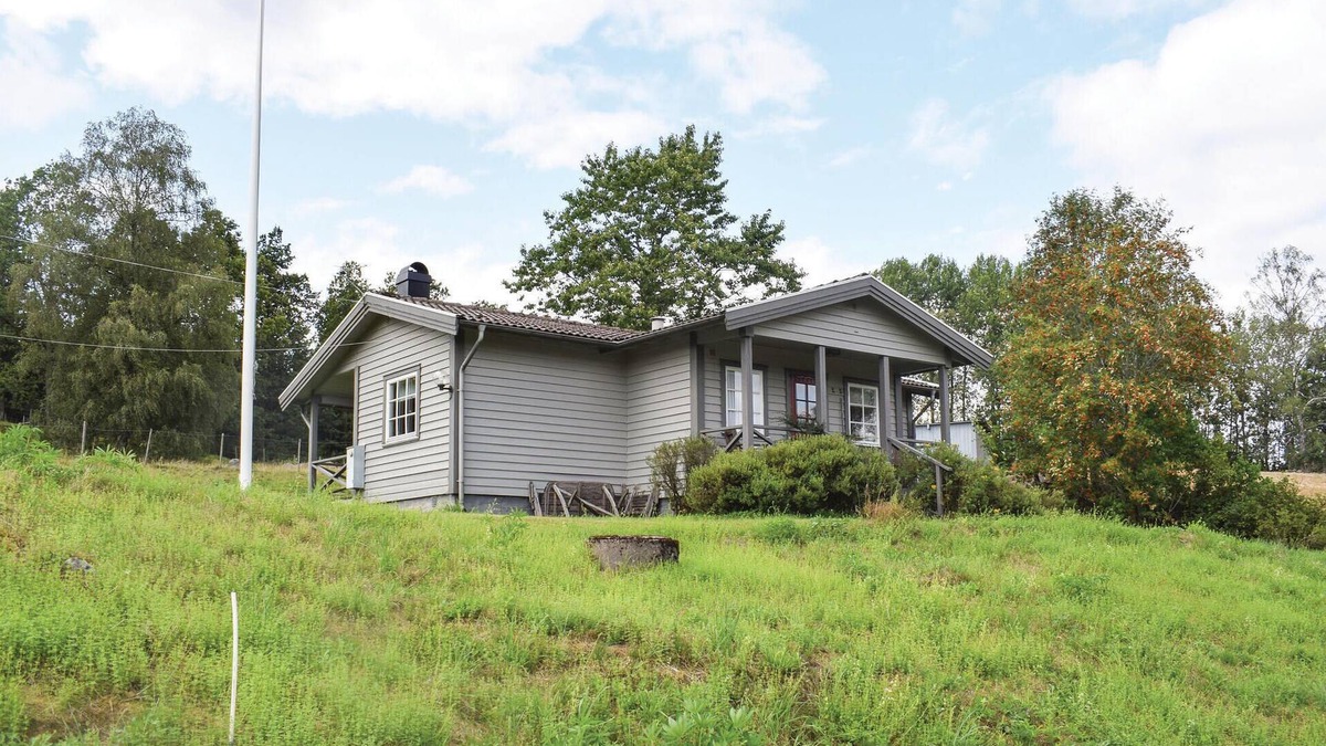 Gislaved Municipality House | Stunning home in Burseryd with WiFi