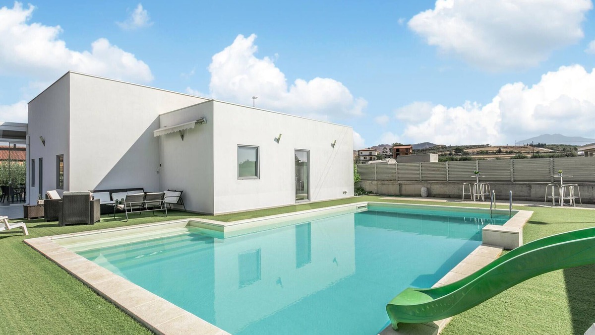 Catenanuova House | Stunning home in Catenanuova