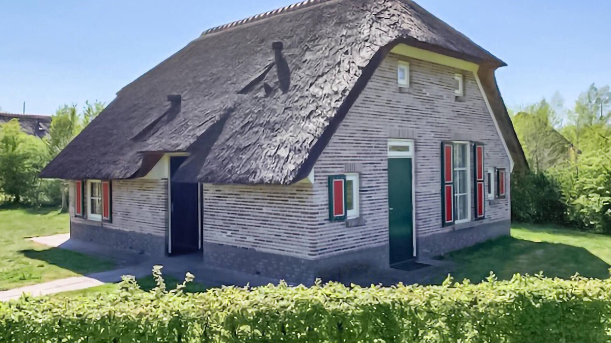 Linde House | Stunning home in Den Ham with WiFi