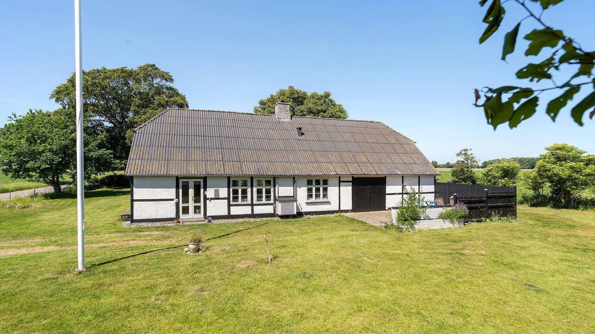 Errindlev House | Stunning home in Errindlev with WiFi