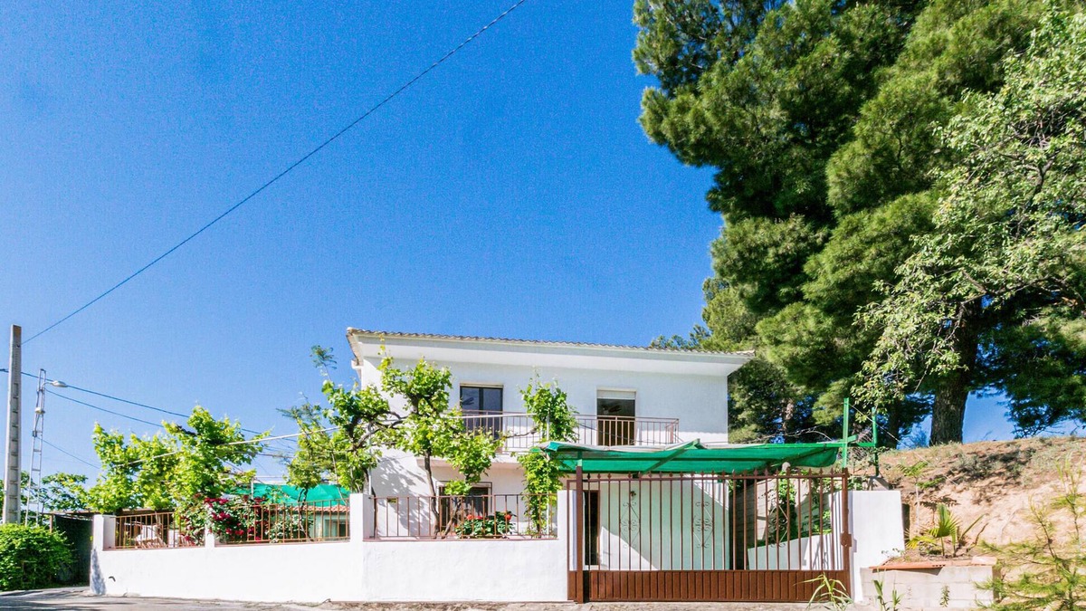 Alcala la Real House | Stunning home in Alcala la Real