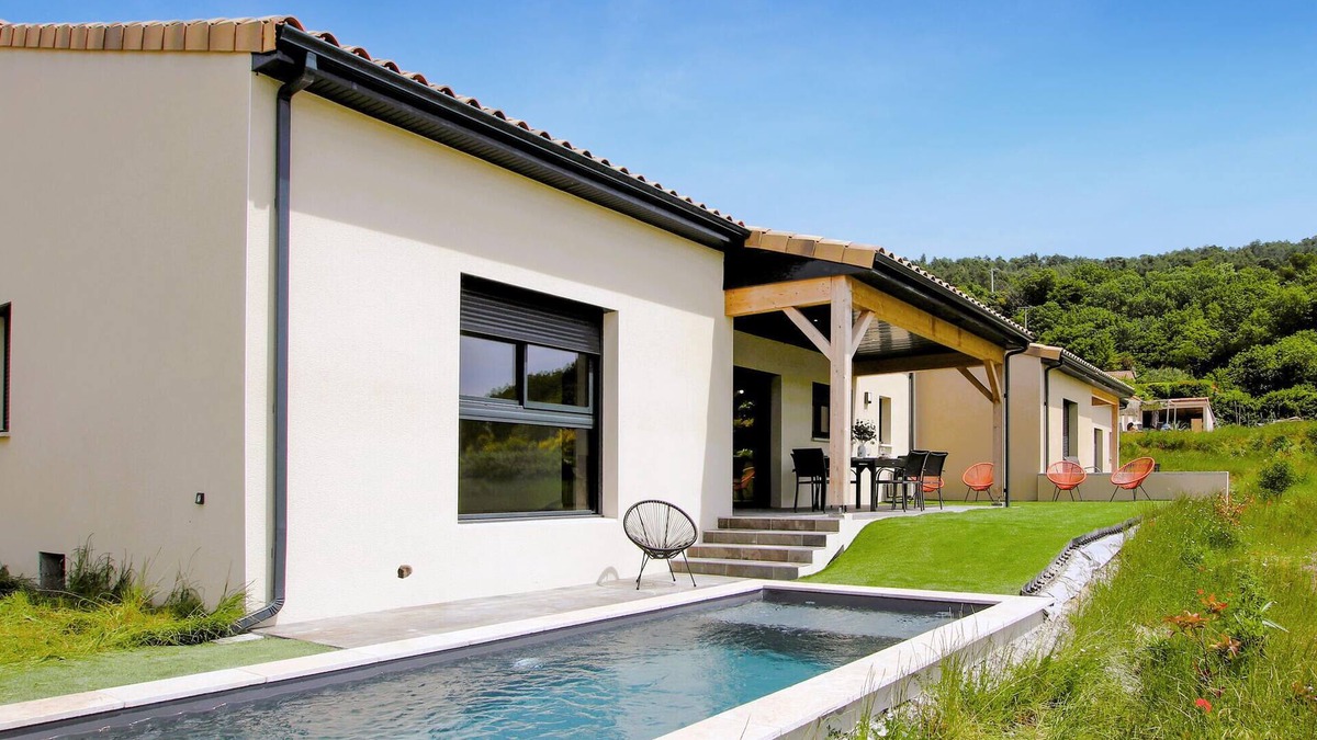 Puy-Saint-Martin House | Stunning home in Puy St Martin