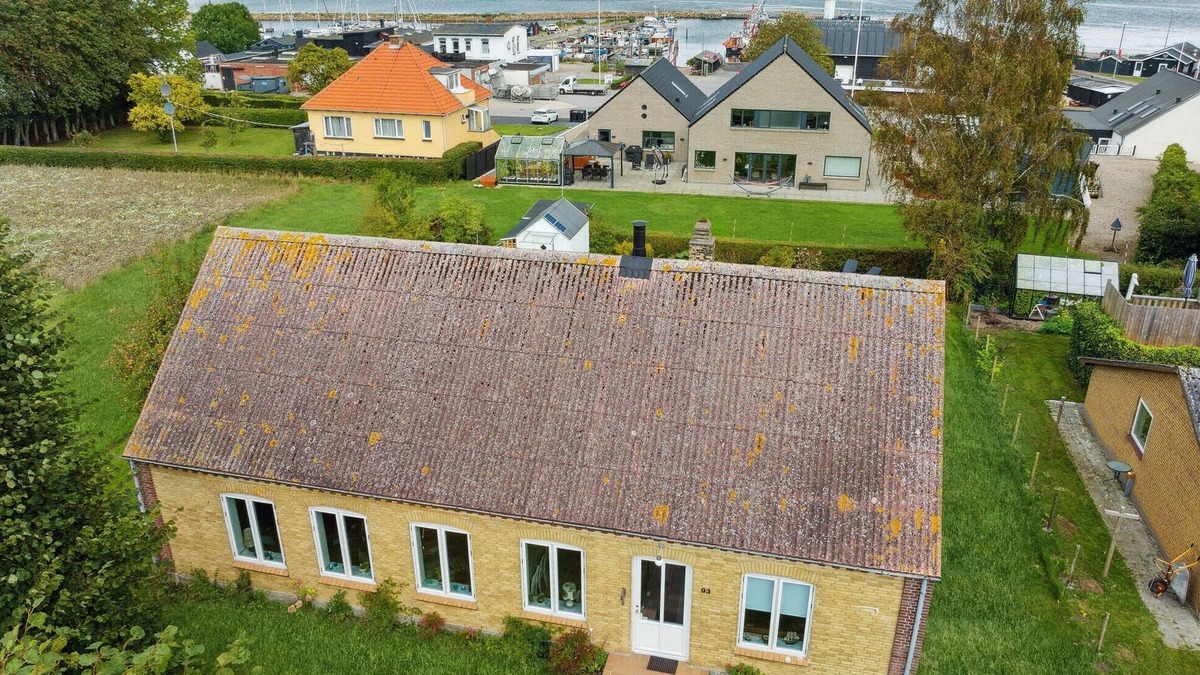 Aarosund House | Stunning home in Haderslev with WiFi