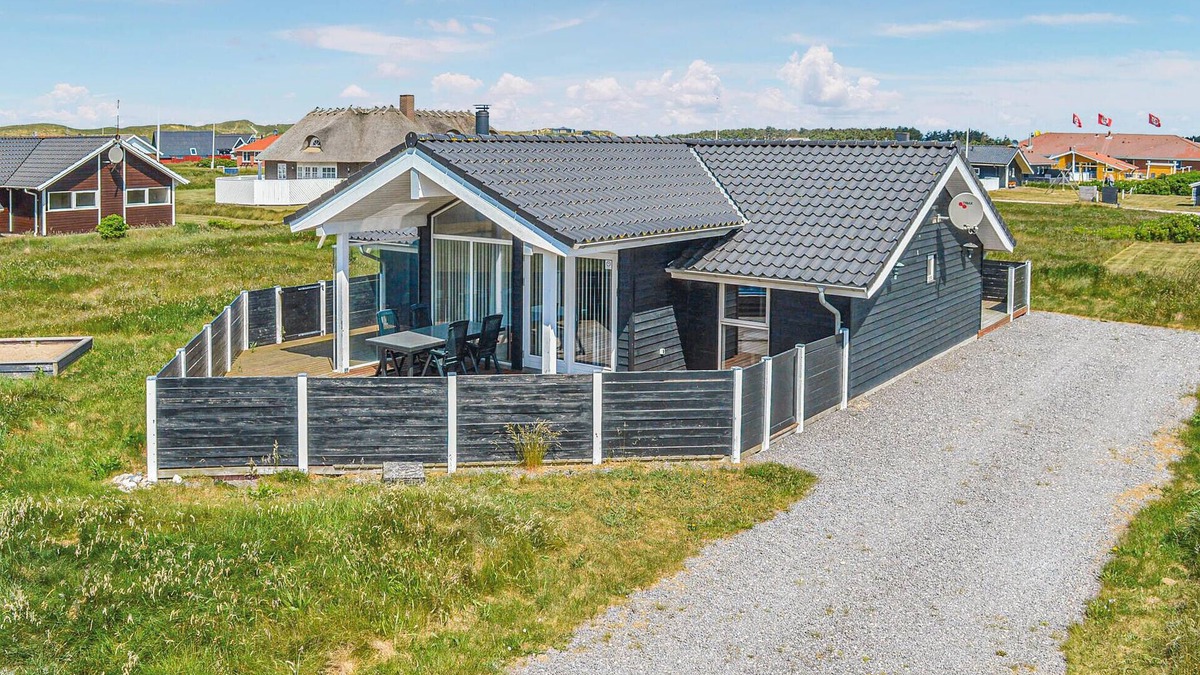 Harboore House | Stunning home in Harboøre with sauna