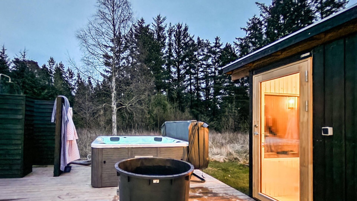 Jerup House | Stunning home in Jerup with kitchen