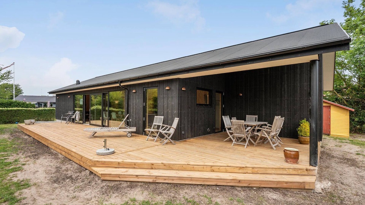 Juelsminde House | Stunning home in Juelsminde with WiFi