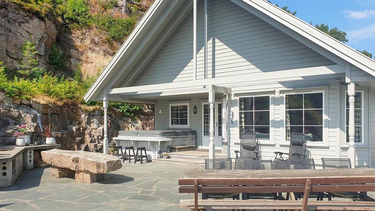 Lindesnes House | Stunning home in Lindesnes with sauna