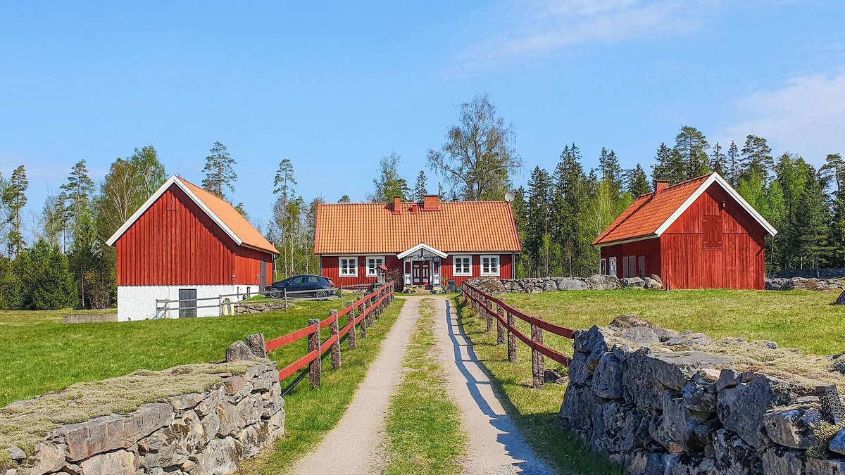 Lonsboda House | Stunning home in Lönsboda with WiFi
