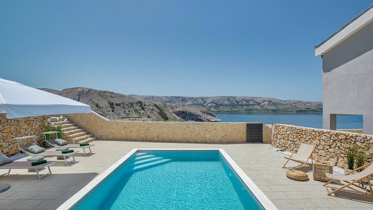 Metajna House | Stunning home in Metajna