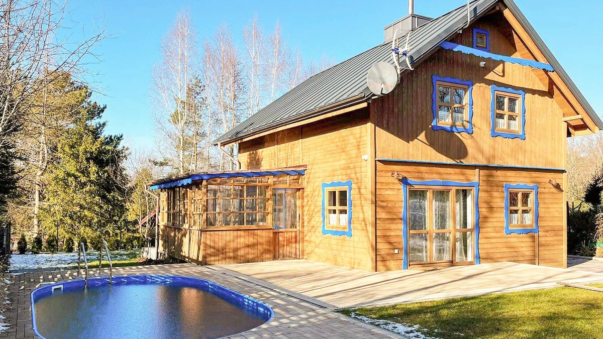 Gniewino House | Stunning home in Perlino with sauna