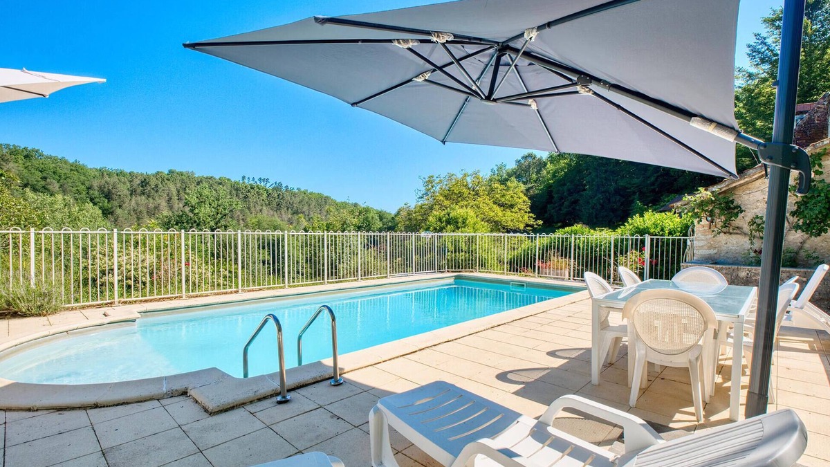 Plazac House | Stunning home in Plazac with WiFi