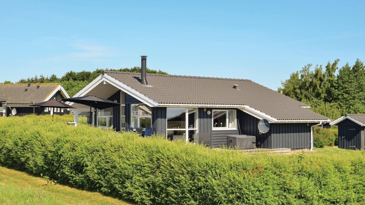 Spodsbjerg House | Stunning home in Rudkøbing with sauna