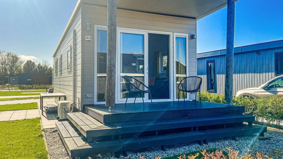 Scherpenisse House | Stunning home in Scherpenisse