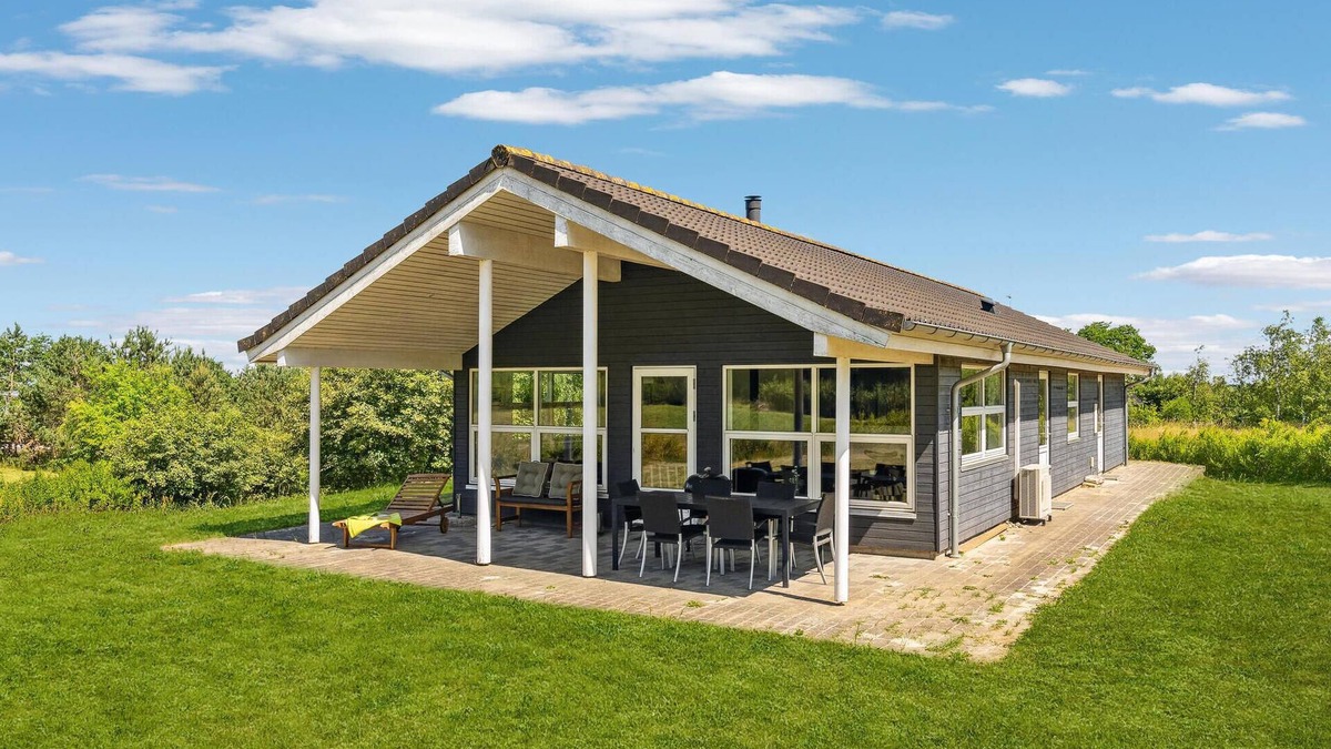 Skals House | Stunning home in Skals with sauna