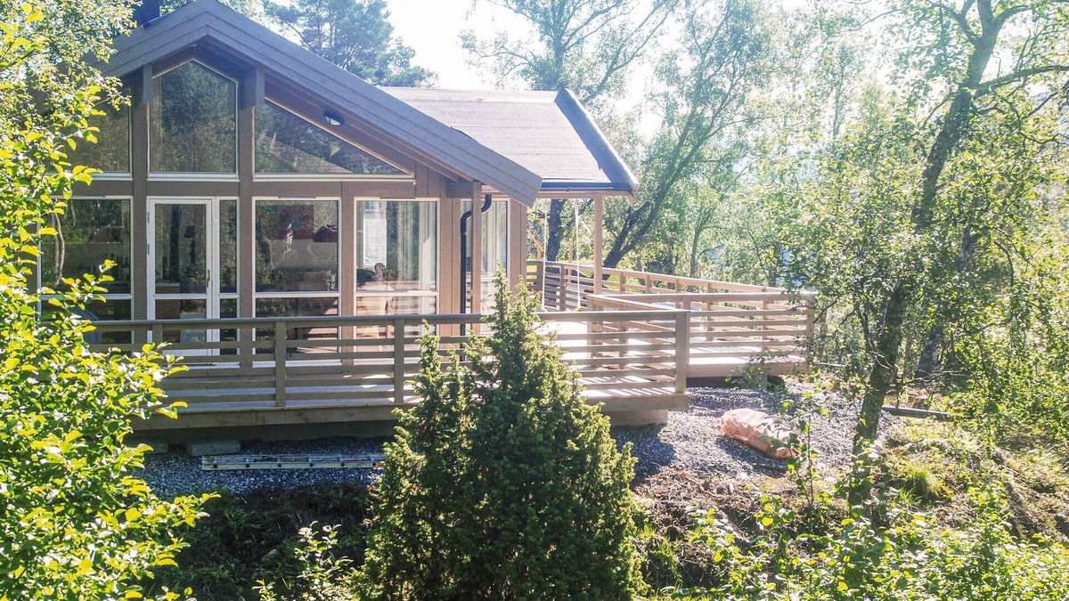 Møre og Romsdal House | Stunning home in Stranda with sauna