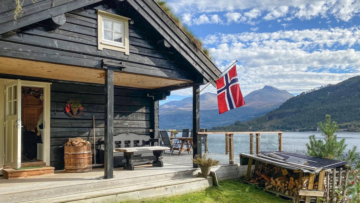 Surnadal House | Stunning home in Todalen