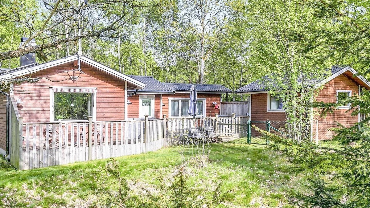 Vastra Torup House | Stunning home in Västra Torup with WiFi