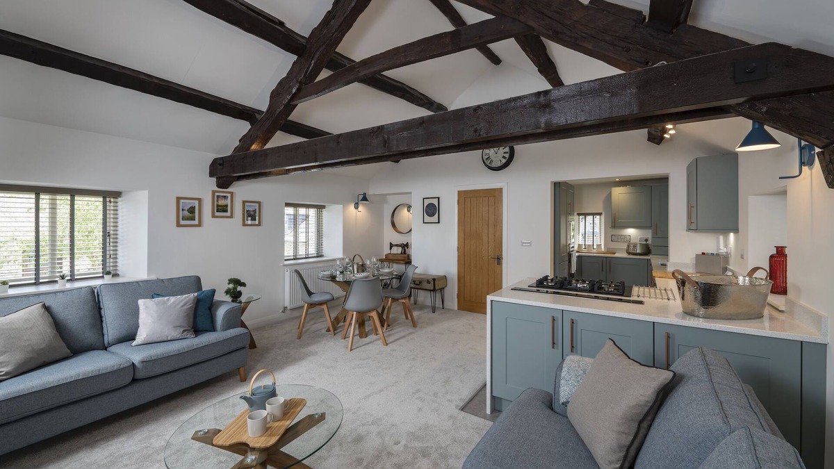 Casterton House | Stunning Home Nr Kirkby Lonsdale by LetMeStay