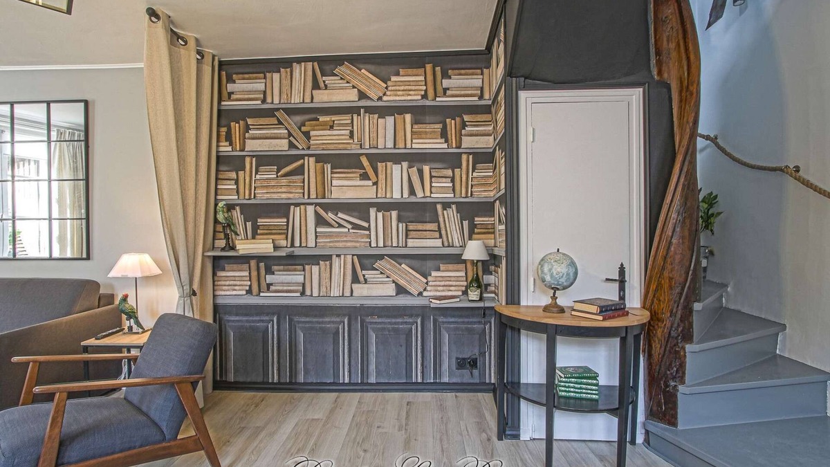 Enclos Apartment | Stunning homely 2 bdr very quiet next to Greniers à Sel - Duplex Le Perroquet ★