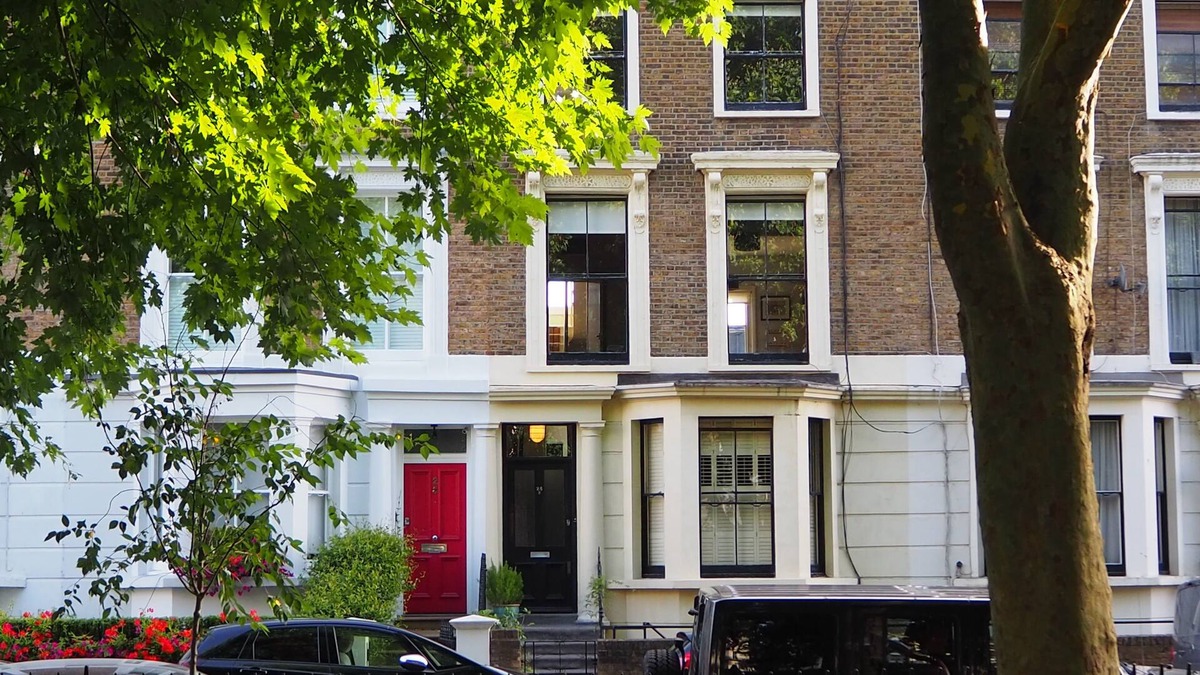 Little Venice Apartment | Stunning house overlooking local park