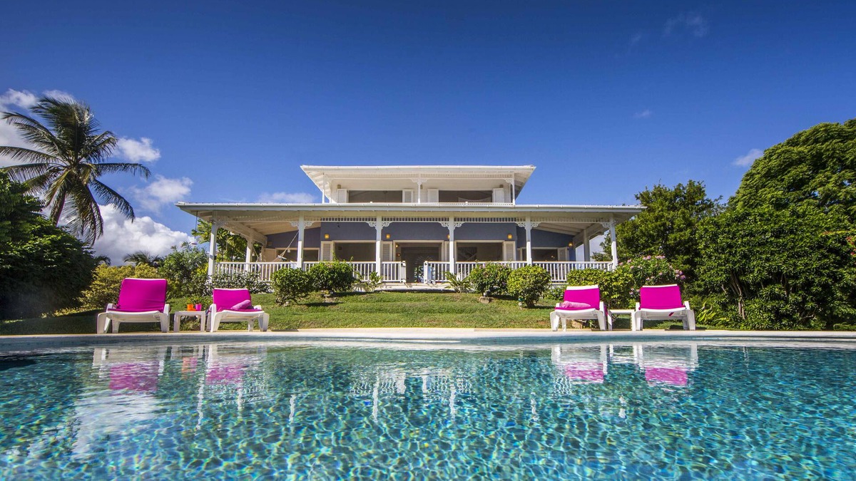 Patience Hill Villa | Stunning, idyllic, Caribbean style 3 bedroom villa in one acre of lush gardens.