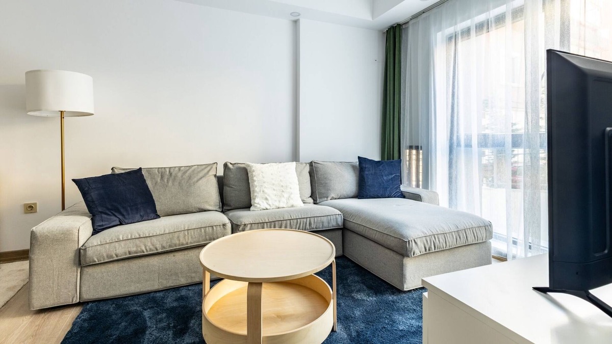Kagithane Apartment | Stunning Istanbul Retreat 3 min to Kanyon Mall