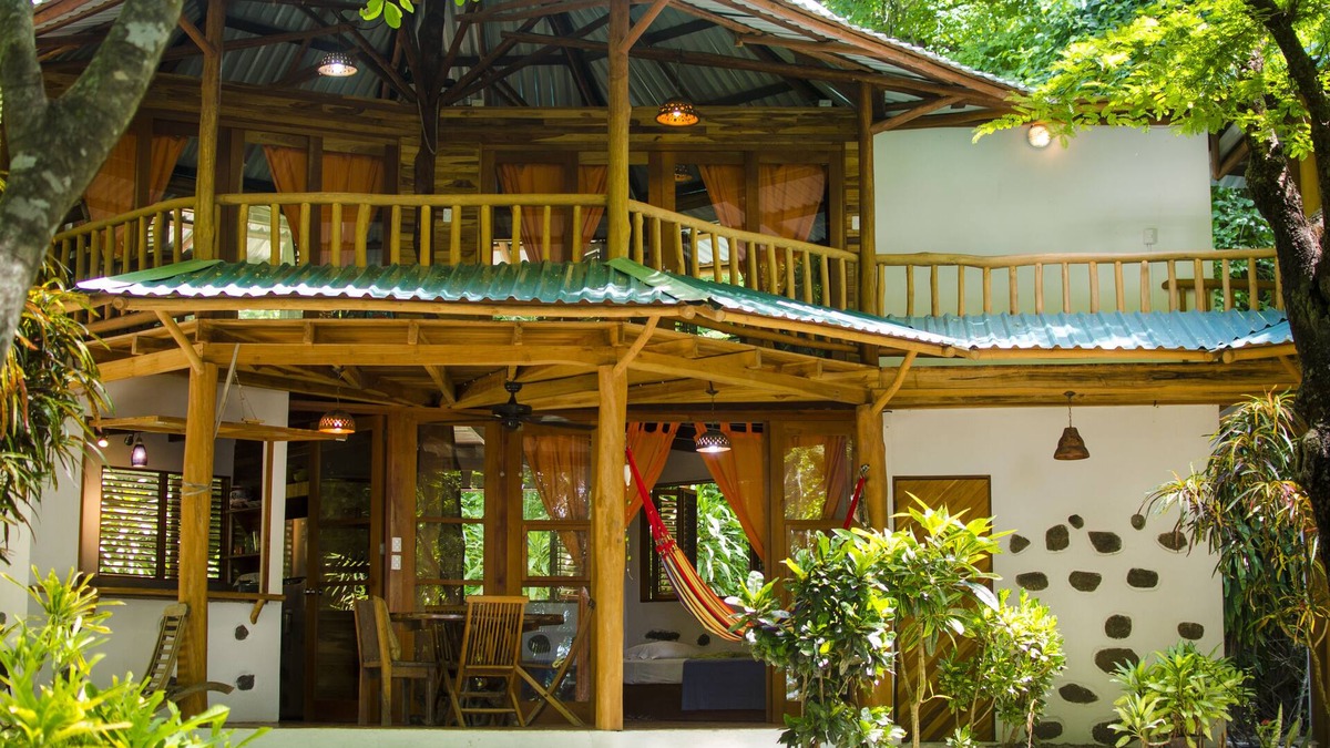 Cabuya Cabin | Stunning jungle Cabin Steps from the beach, great for families and couples