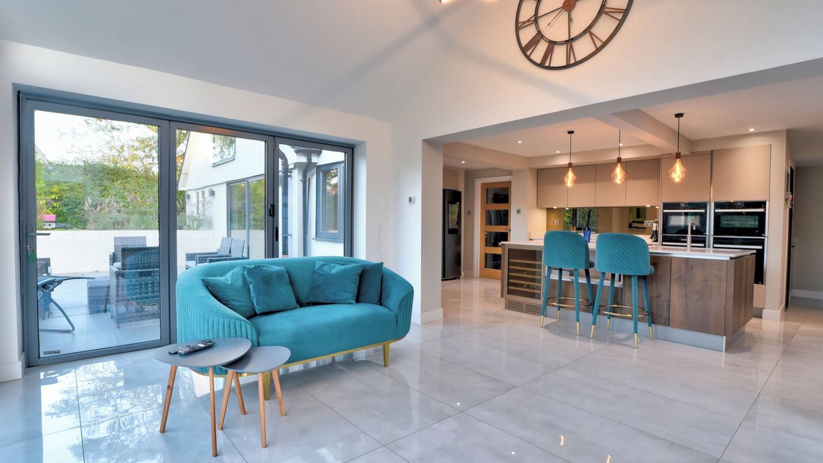 Great Leighs House | Stunning large modern house in Cock Green Dunmow