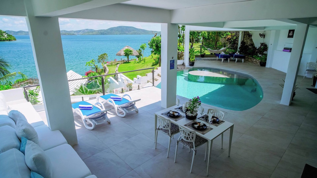 Busuanga Villa | Stunning Luxury 1Bedroom 2 Bathroom Villa Suite amazing Ocean views & great food