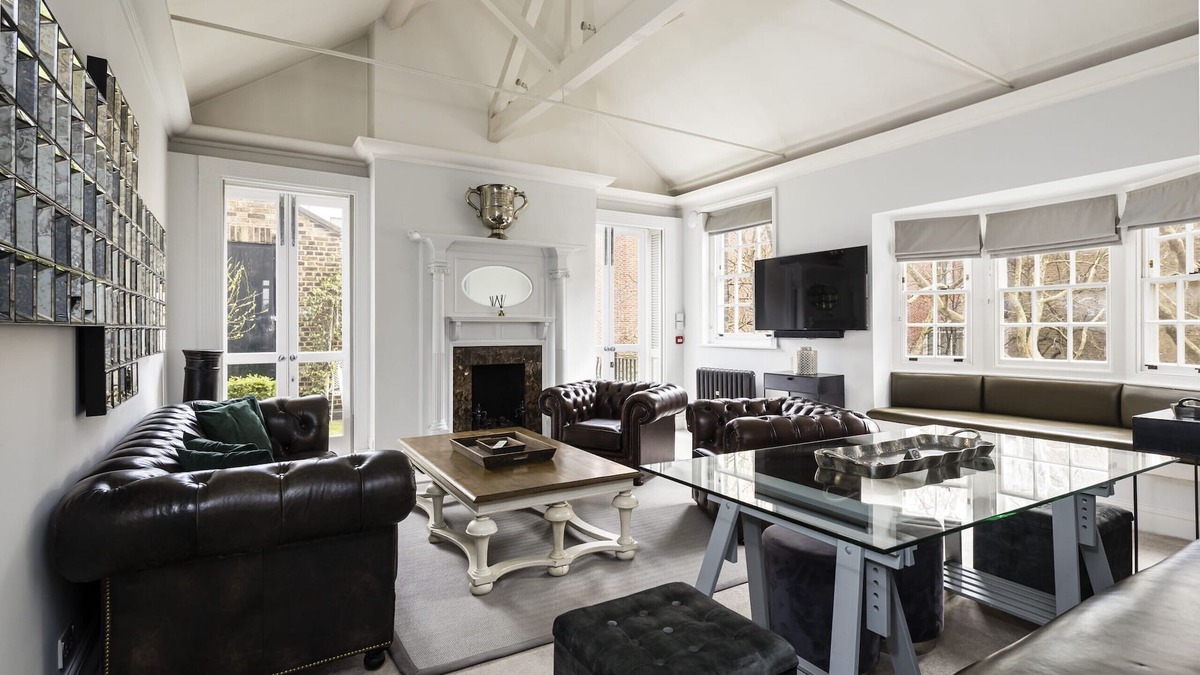City of Westminster Apartment | Stunning Mayfair Penthouse close to Selfridges