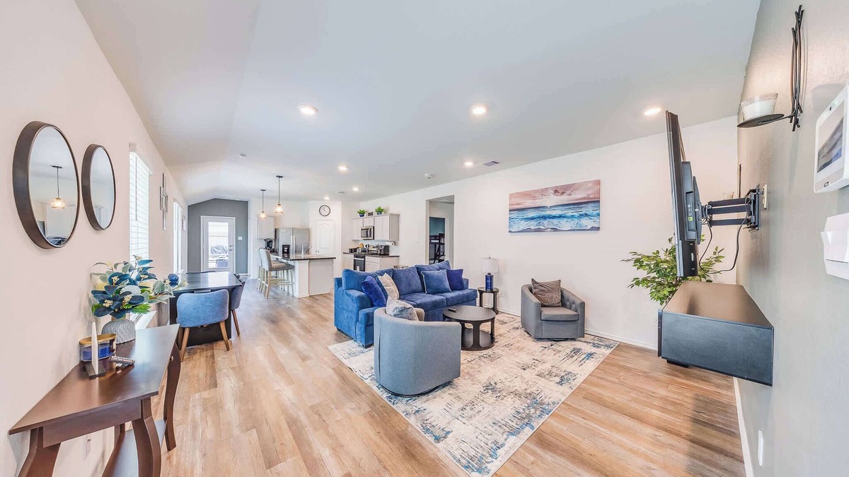 Spring House | Stunning Modern beautiful home!