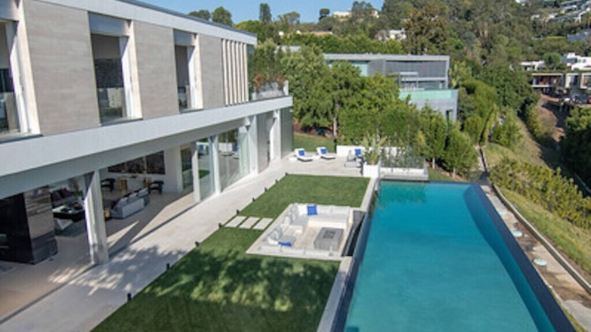 Bel Air House | Stunning Modern Bel Air Luxury Estate
