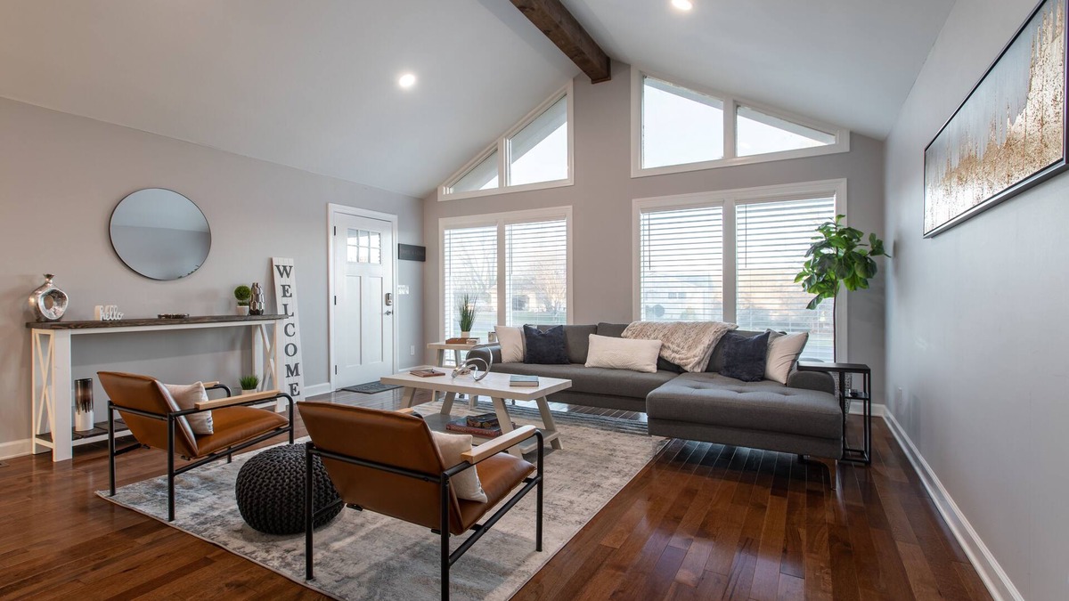 Lenoir City House | Stunning Modern Farmhouse with Mountain Views!