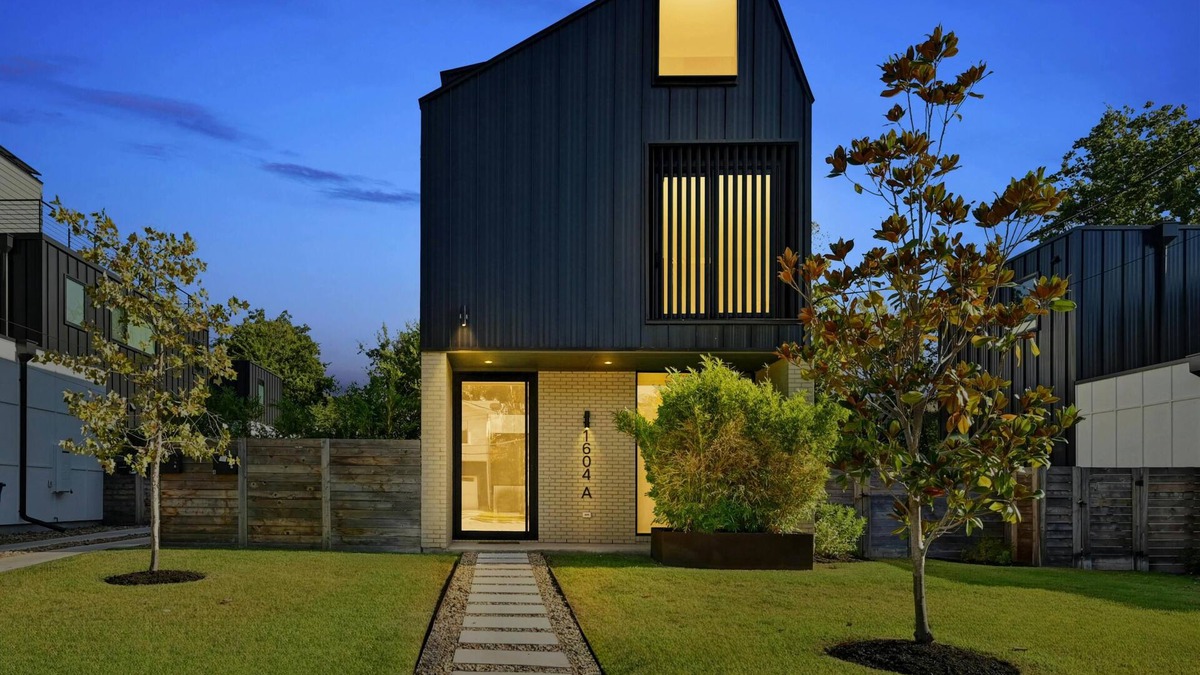 Zilker House | Stunning Modern Zilker Home with Private Pool, Designer Touches & Prime Location