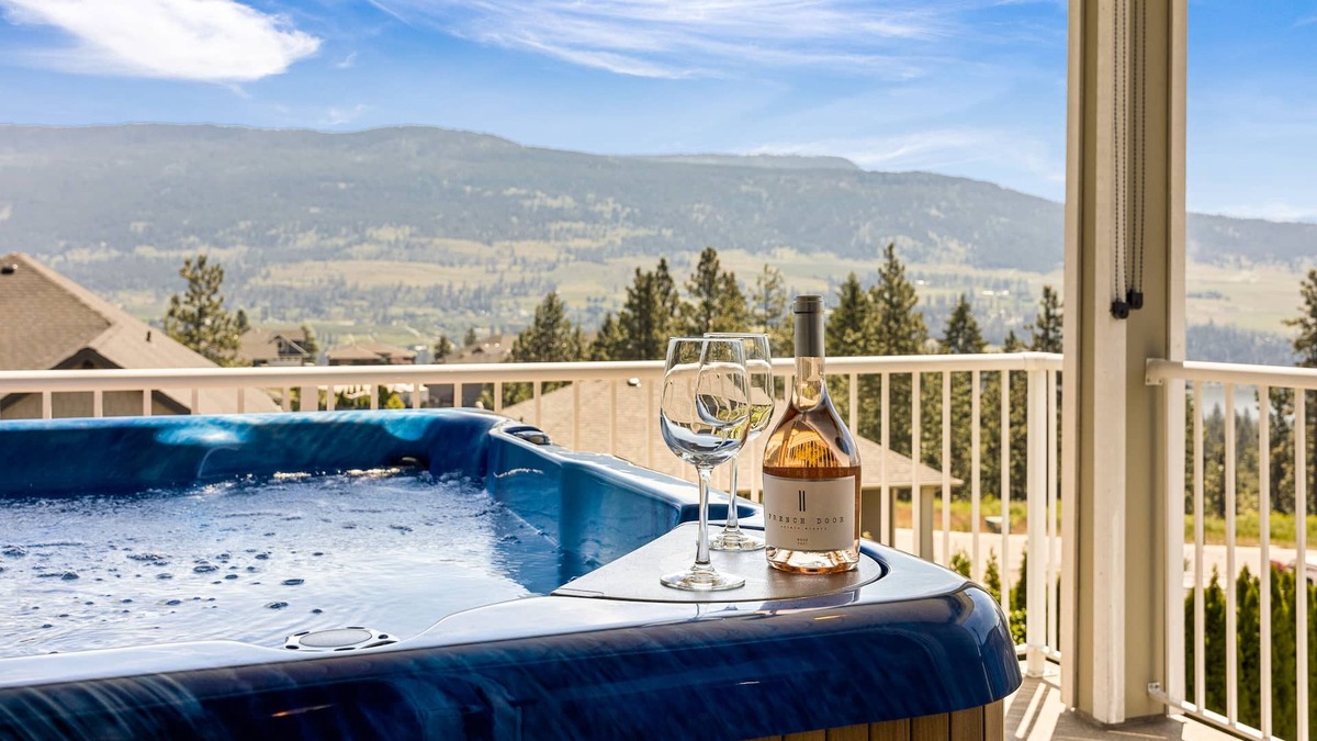 Central Okanagan House | Stunning Mountain View Home in Wine Country