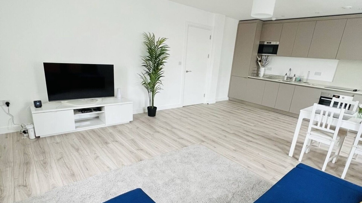 Southend-on-Sea Apartment | Stunning new penthouse in the Center of Southend