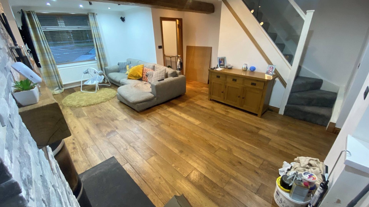 Waunlwyd House | Stunning Newly renovated 3 story property