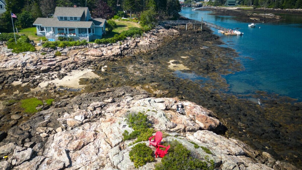 Southport House | Stunning Ocean Front Estate with a Private Dock