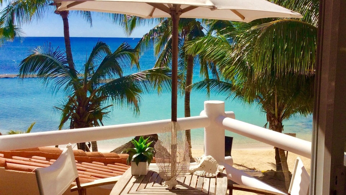 Puerto Aventuras Condo | * STUNNING OCEANFRONT * GREAT LOCATION!