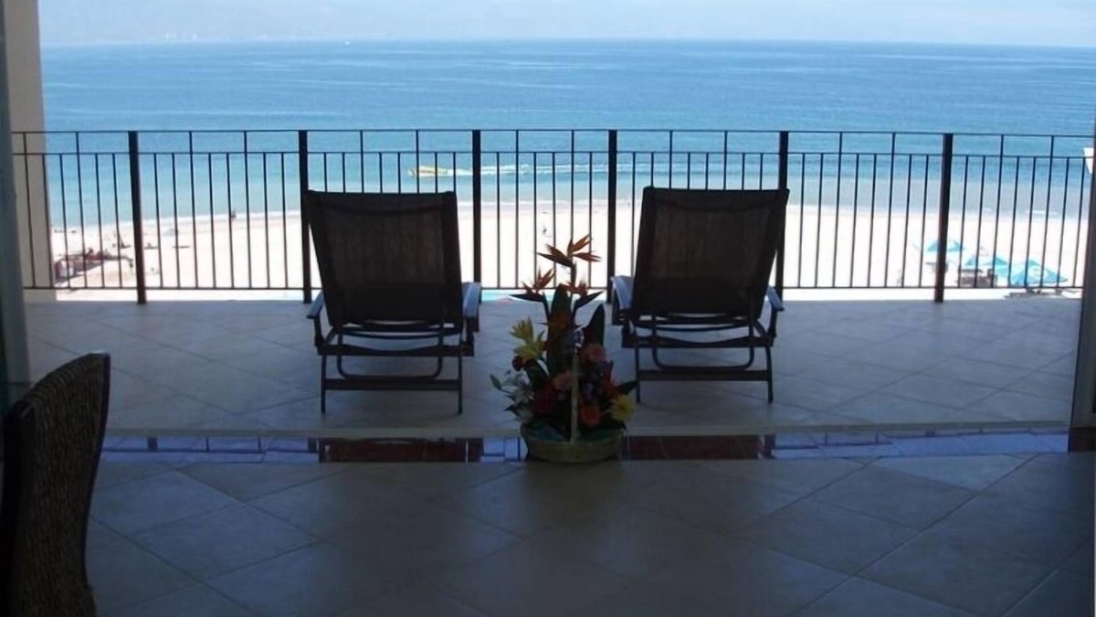 Puerto Vallarta Condo | Stunning Oceanfront Luxury Condo