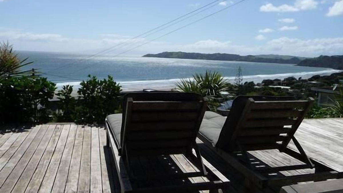 Onetangi House | Stunning Onetangi Waiheke Beach House