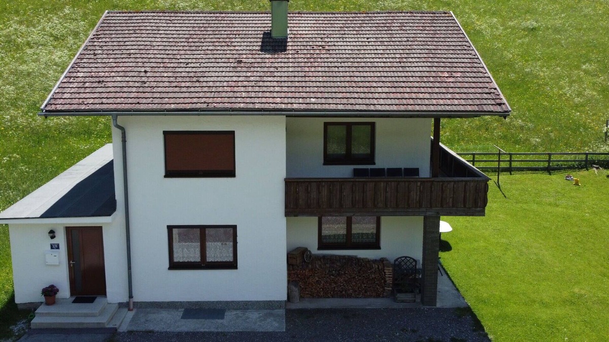 Gries am Brenner House | Stunning private villa for 8 people with WIFI, TV, terrace and parking