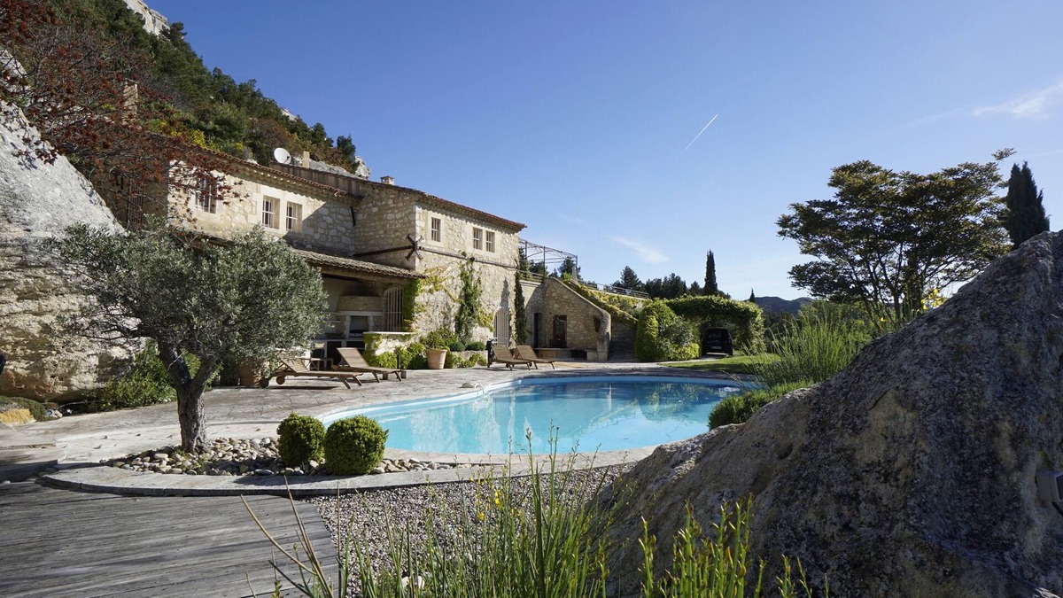 Les Baux-de-Provence House | Stunning Property with Magnificent Views, Sleeps 6-10