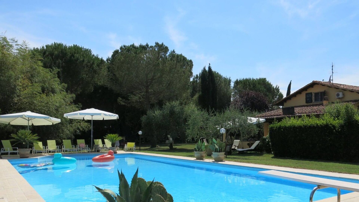San Giuliano Terme House | Stunning private villa for 4 people with private pool, WIFI, TV, terrace and parking