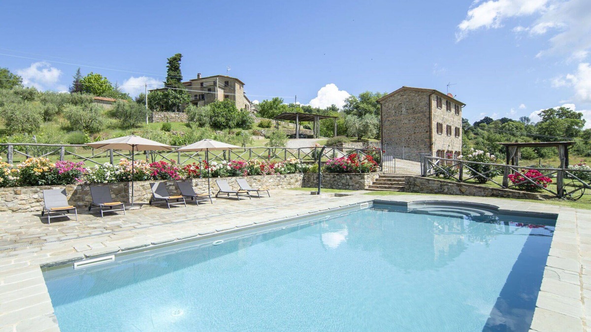 Bivio Lugnano Villa | Stunning private villa for 7 people with private pool, WIFI, TV and patio