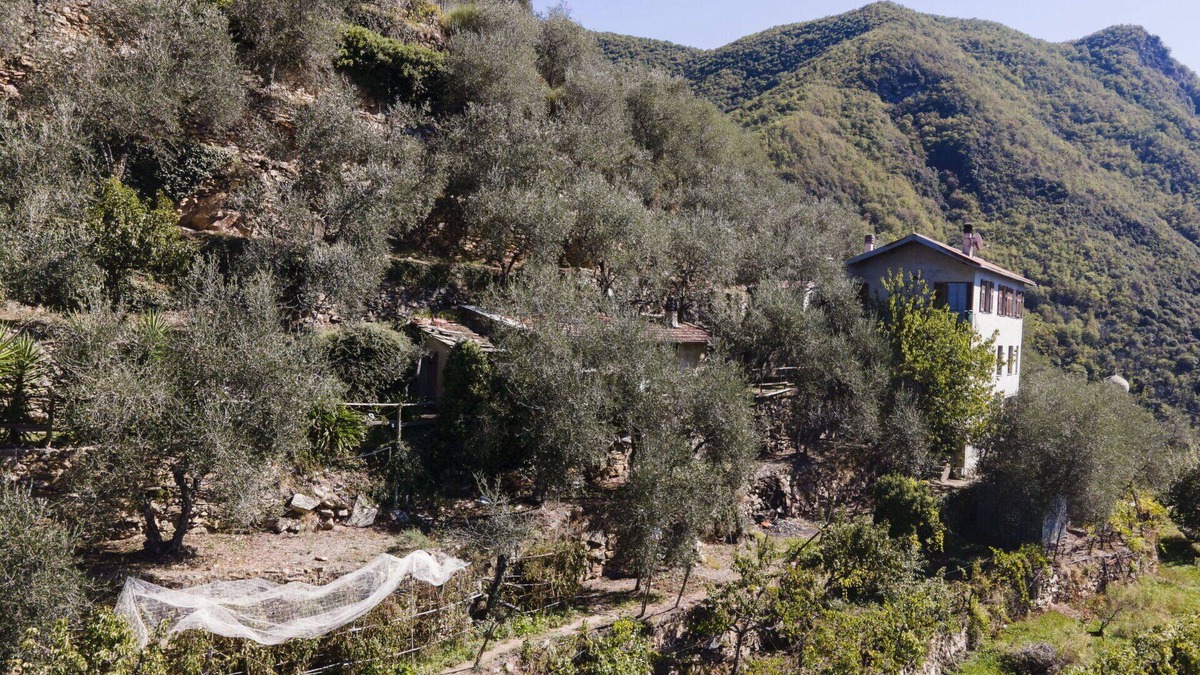 Molini di Triora House | Stunning private villa for 8 guests with WIFI, A/C, balcony and panoramic view