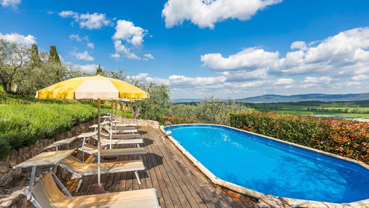 Lucciana House | Stunning private villa for 8 guests with WIFI, private pool, TV, terrace and pets allowed