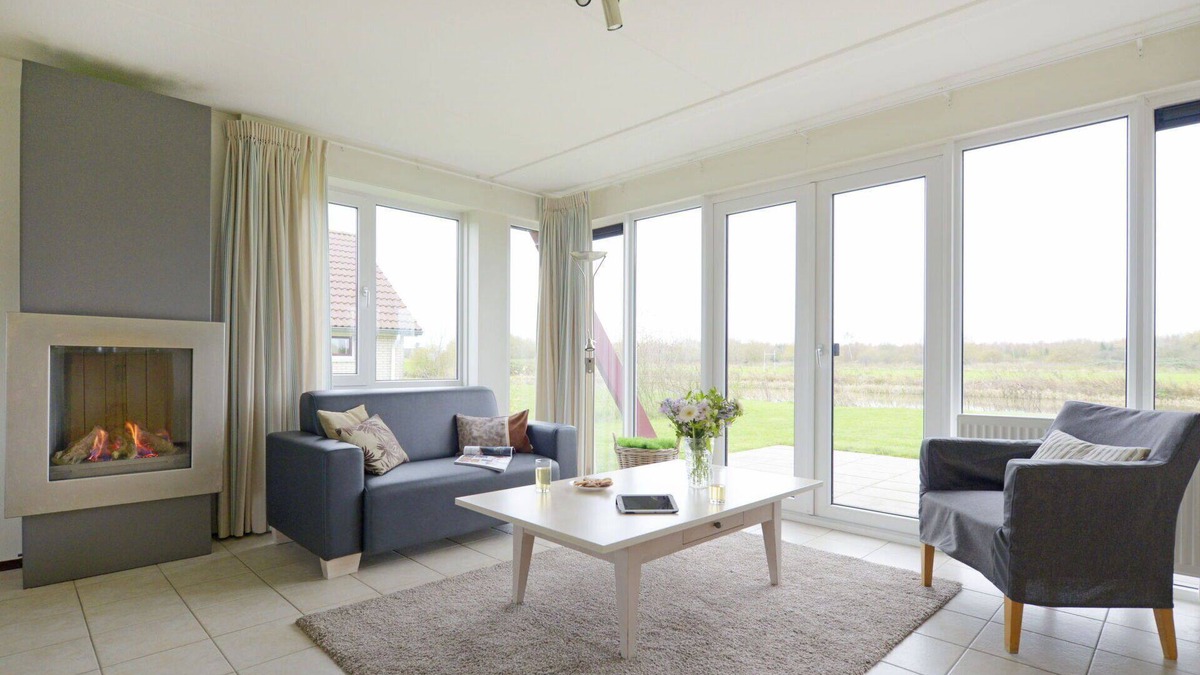Municipality of Emmen House | Stunning private villa for 4 guests with pool, WIFI, TV, terrace and parking